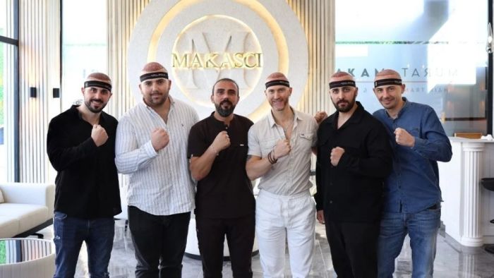 Saç Ekimi Nedir ve Nasıl Yapılır? Murat Makascı Klinik ile Hayalinizdeki Saçlara Kavuşun